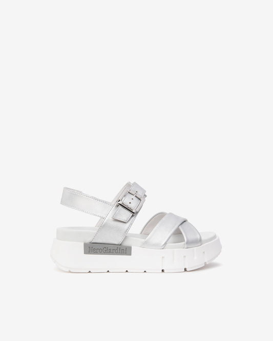 Art. E617064D-700 Women’s Leather and Fabric Sandals